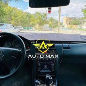 Накидка на панель Toyota LC Prado 150