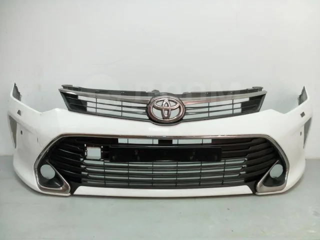 Бампер передний Toyota Camry 55